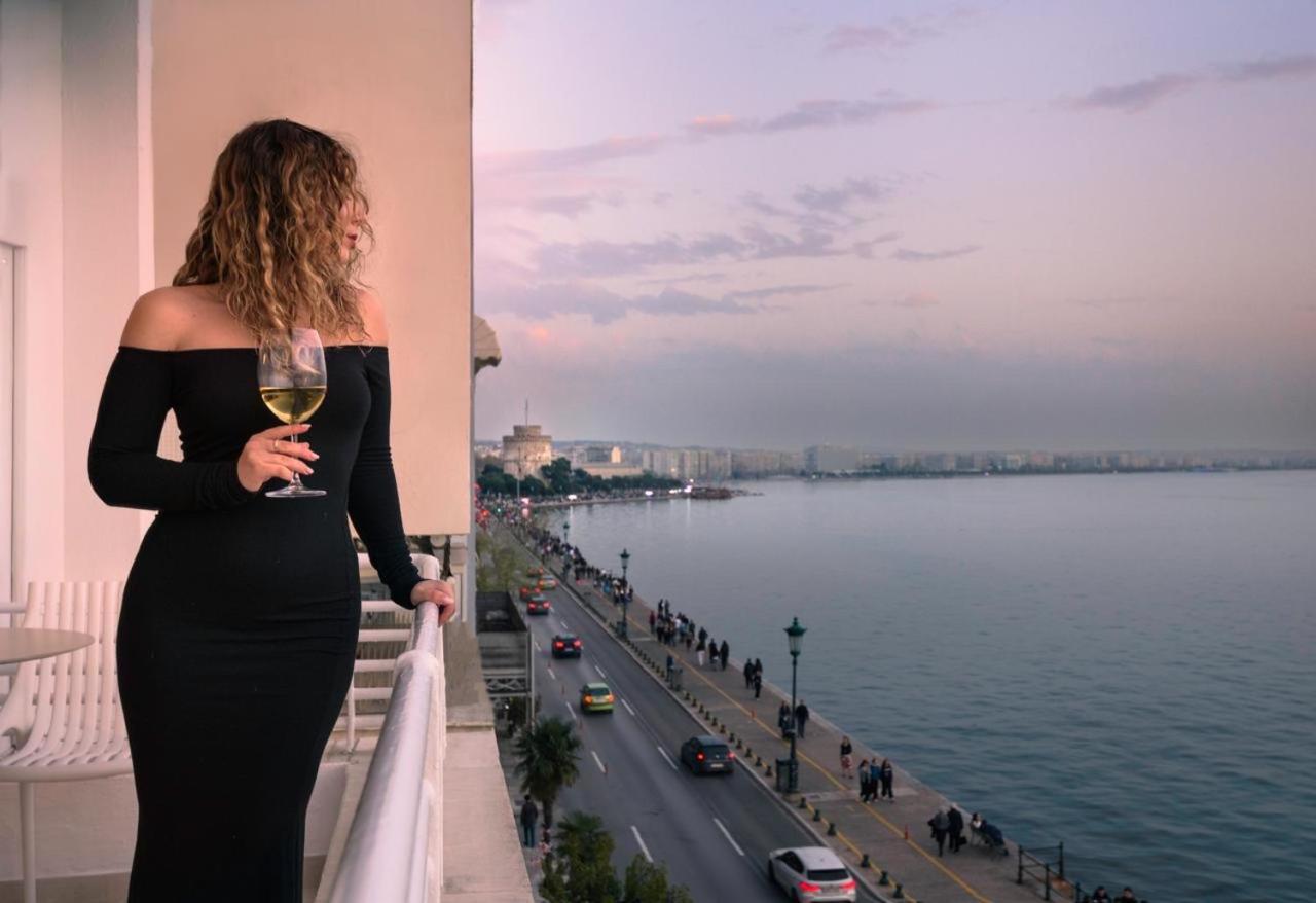 Iconic Salonica Suite Seafront Esterno foto