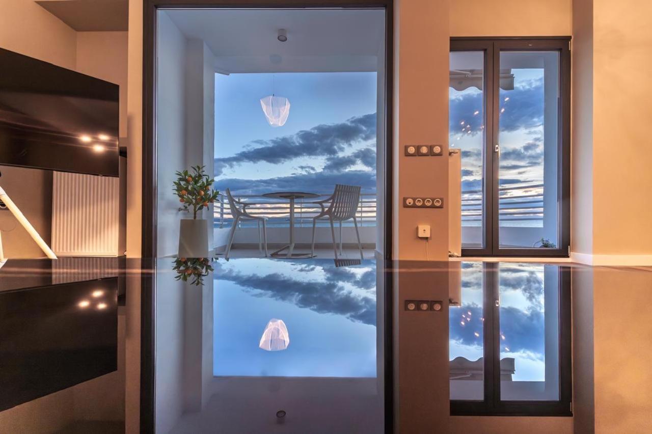 Iconic Salonica Suite Seafront Esterno foto