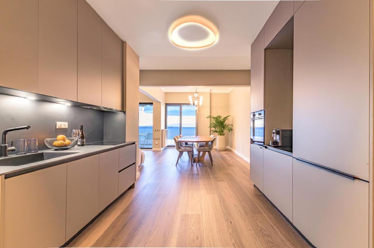 Iconic Salonica Suite Seafront Esterno foto