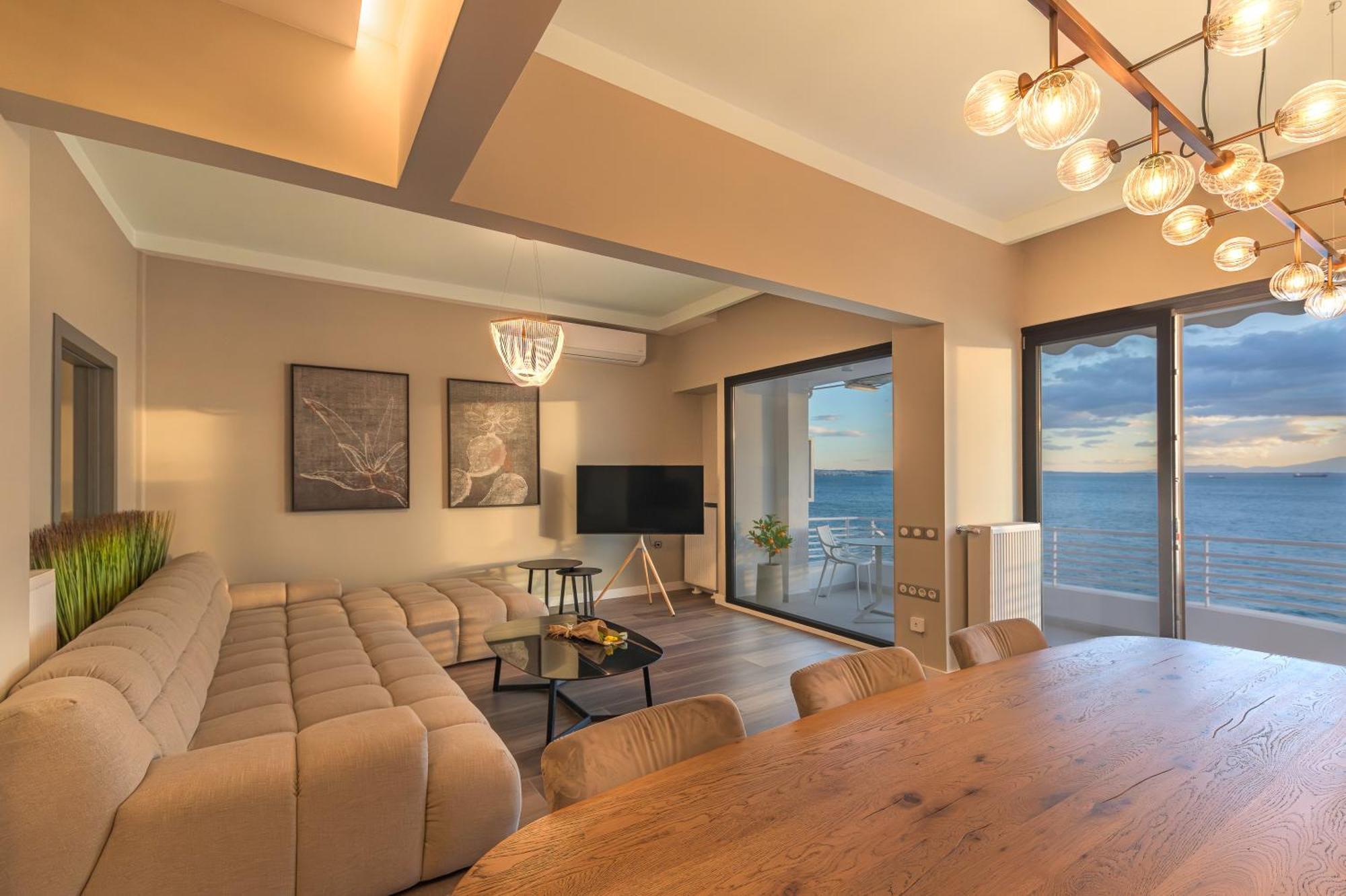 Iconic Salonica Suite Seafront Esterno foto